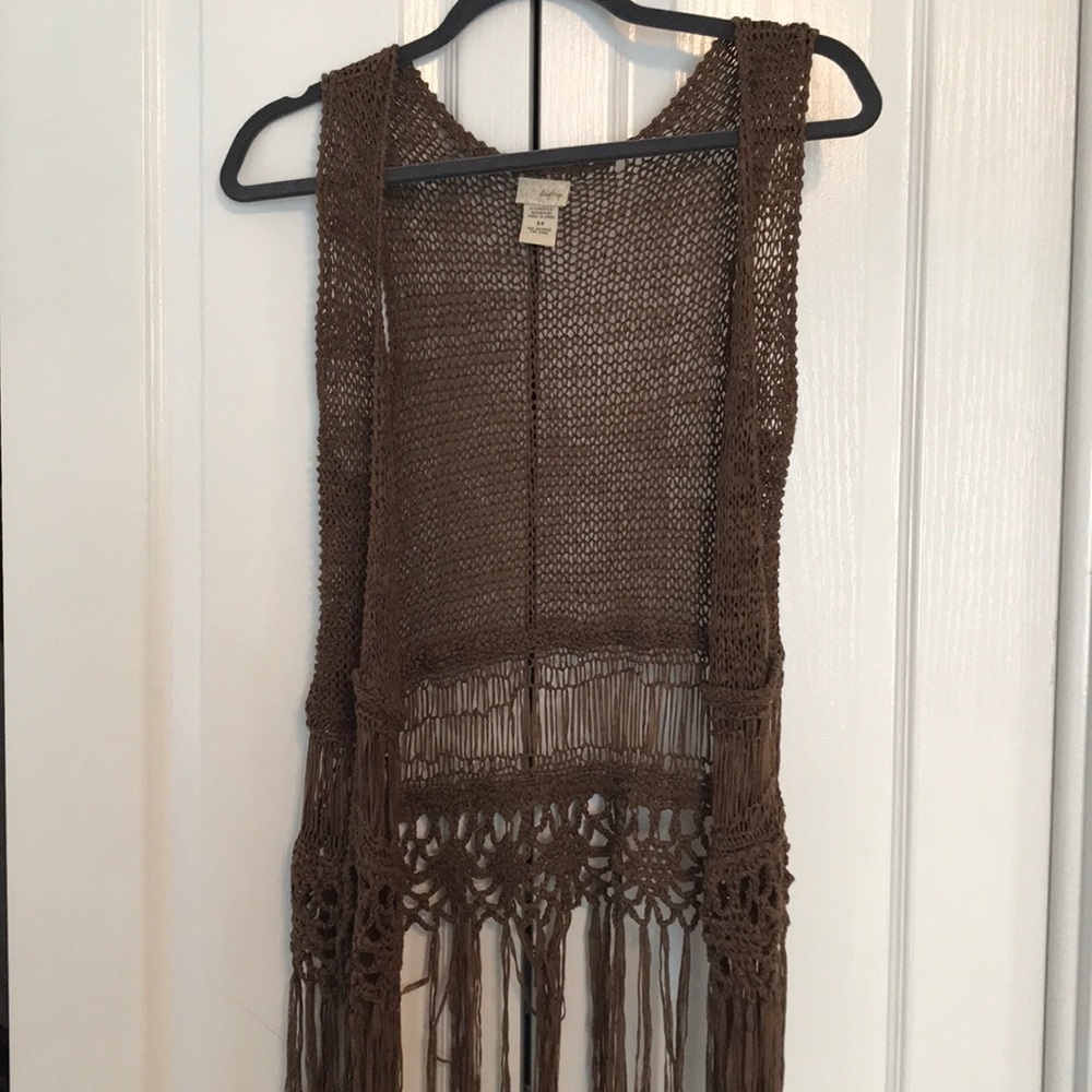 Brown medium day trip vest